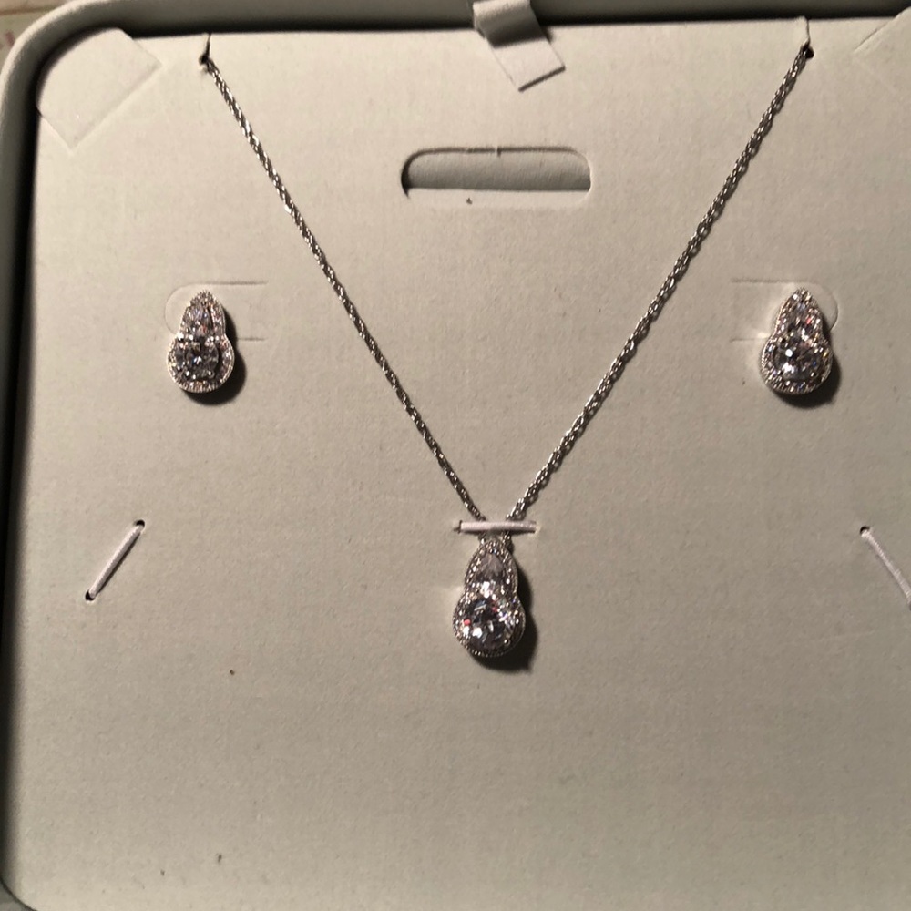 Lab created diamond earring set. Keelery